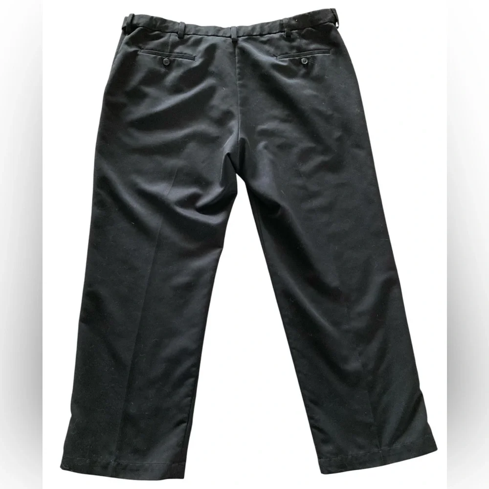 Haggar Men's Black Trousers  - Straight Leg, Sz 40x29
